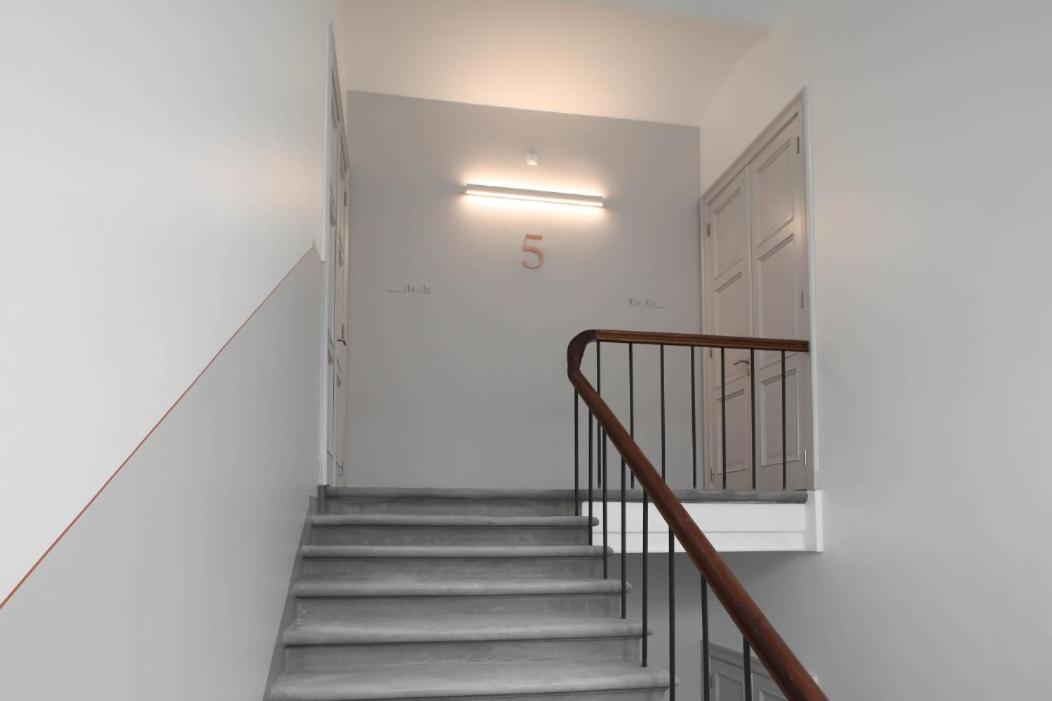 Appartement Compact - 5 Min From Bus Station